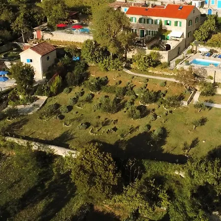 In Mit Garten Und Terrasse * Crikvenica